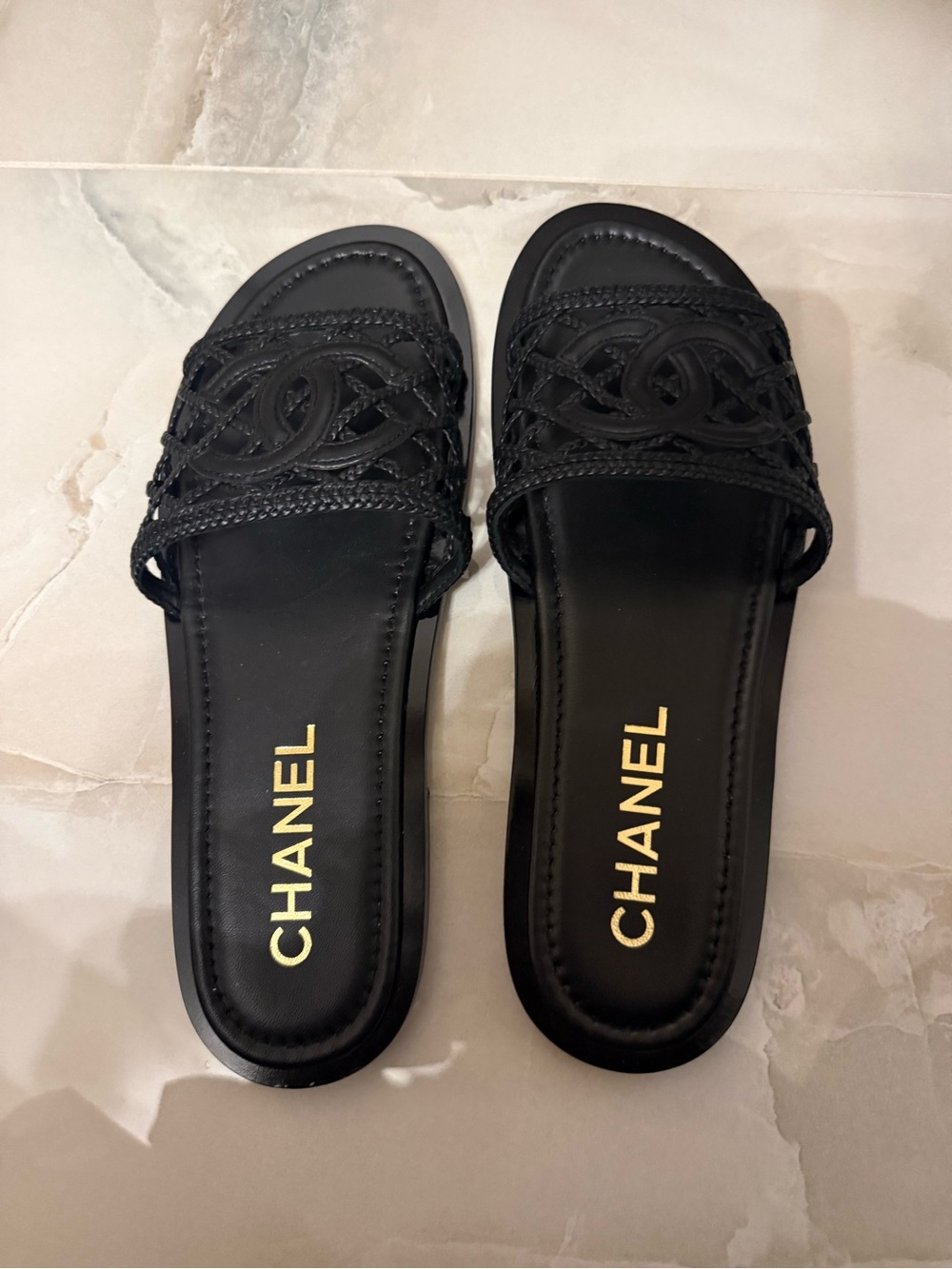 CHANEL Women's Black Slide Sandals with Interlaced Logo sz 38.5